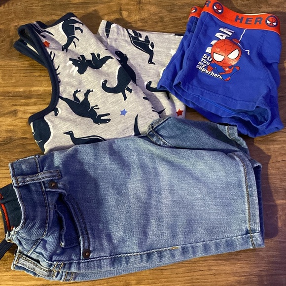 Boys bundle - Picture 12 of 12